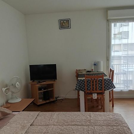 Studio Lumineux Courbevoie Bagian luar foto