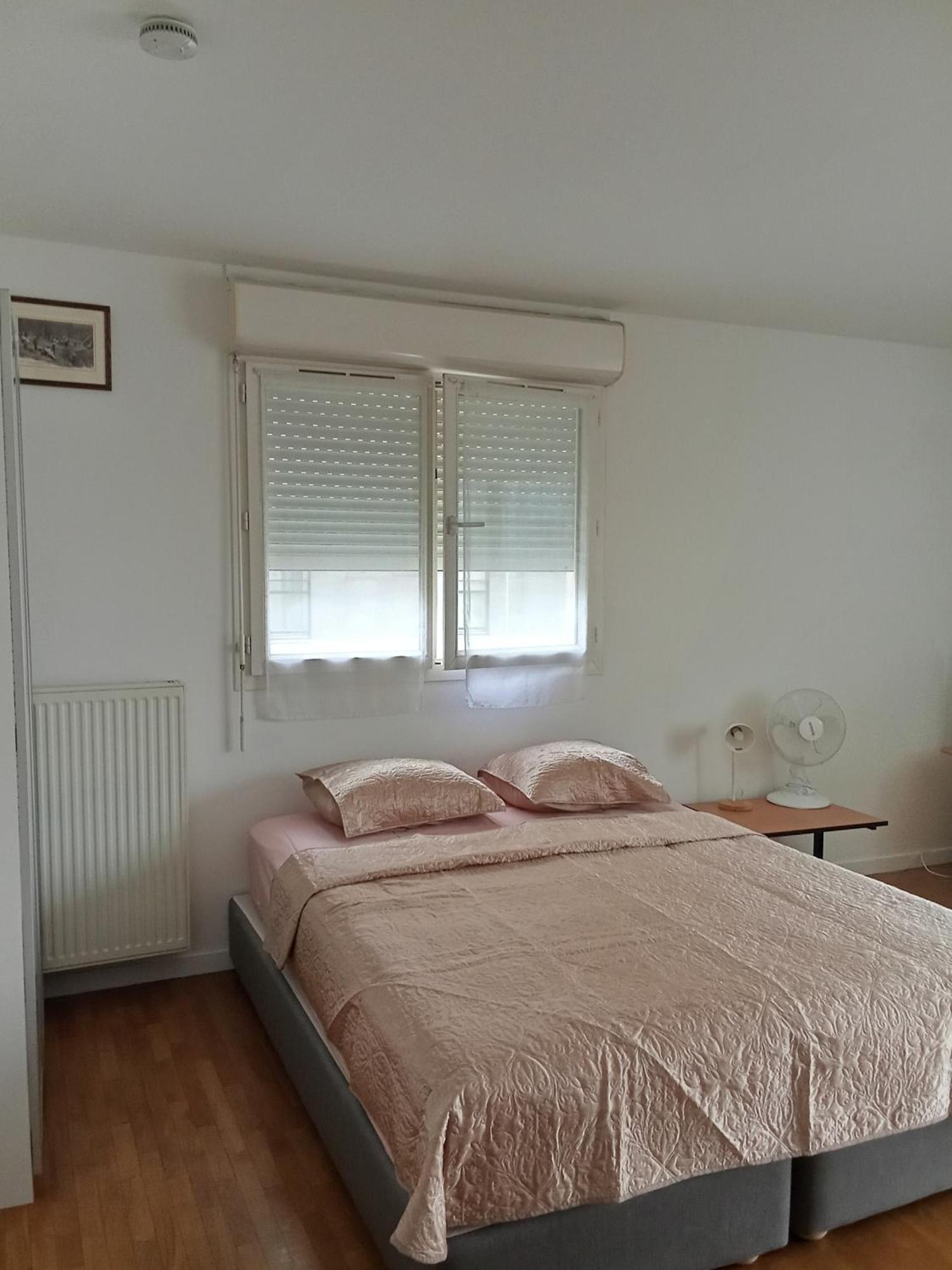 Studio Lumineux Courbevoie Bagian luar foto
