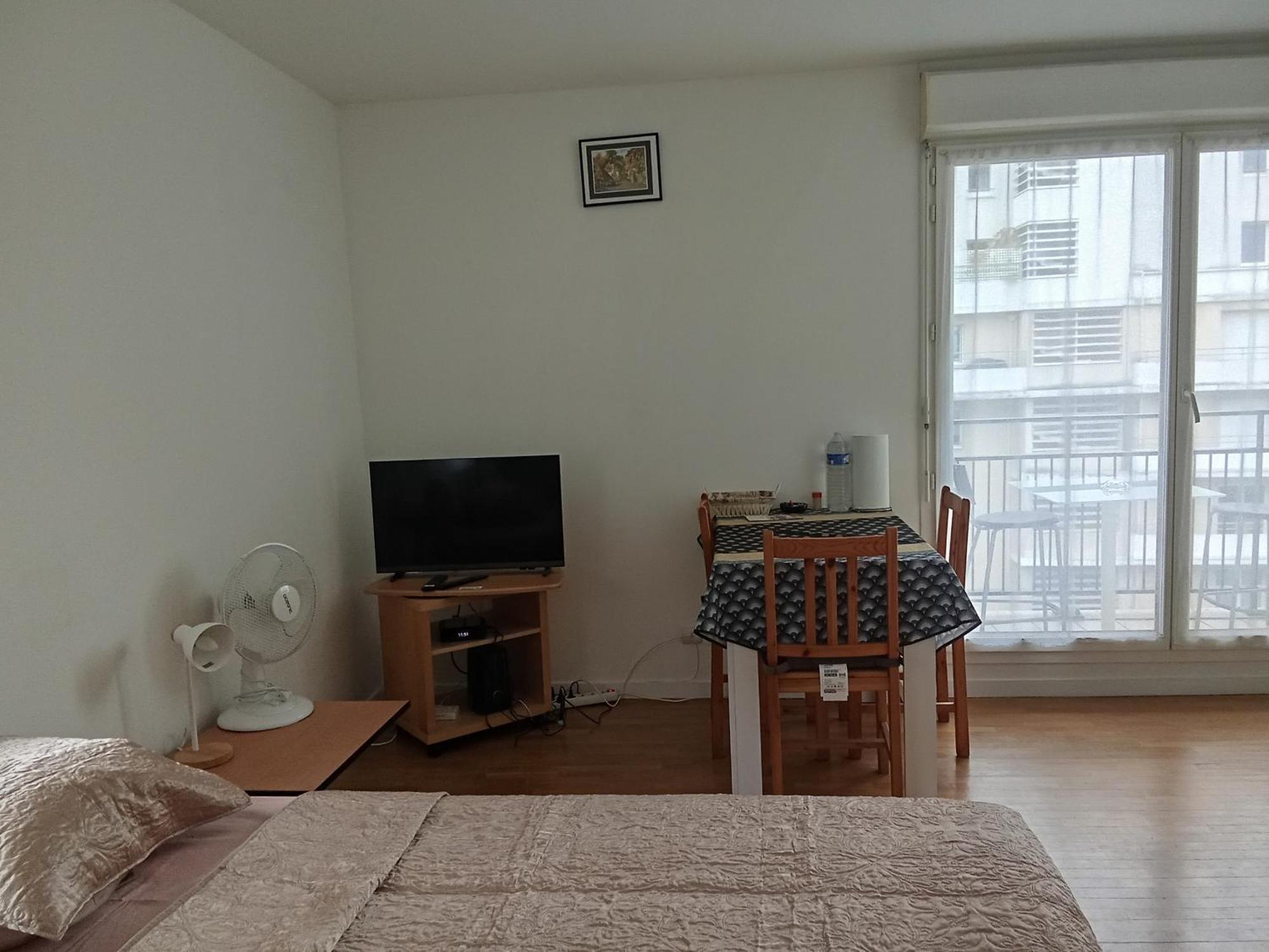 Studio Lumineux Courbevoie Bagian luar foto
